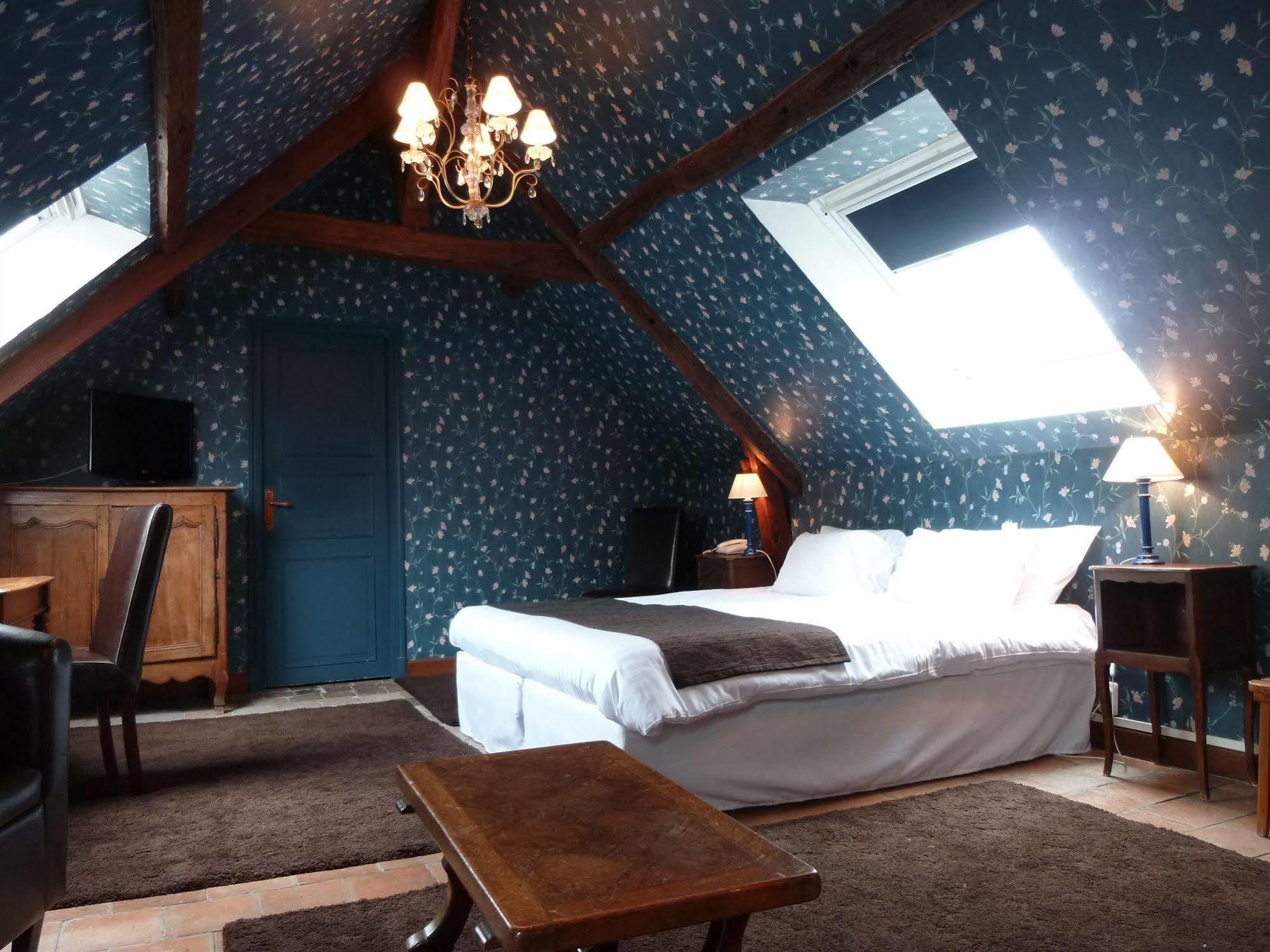 Hotel Grand Monarque Azay-le-Rideau Ngoại thất bức ảnh